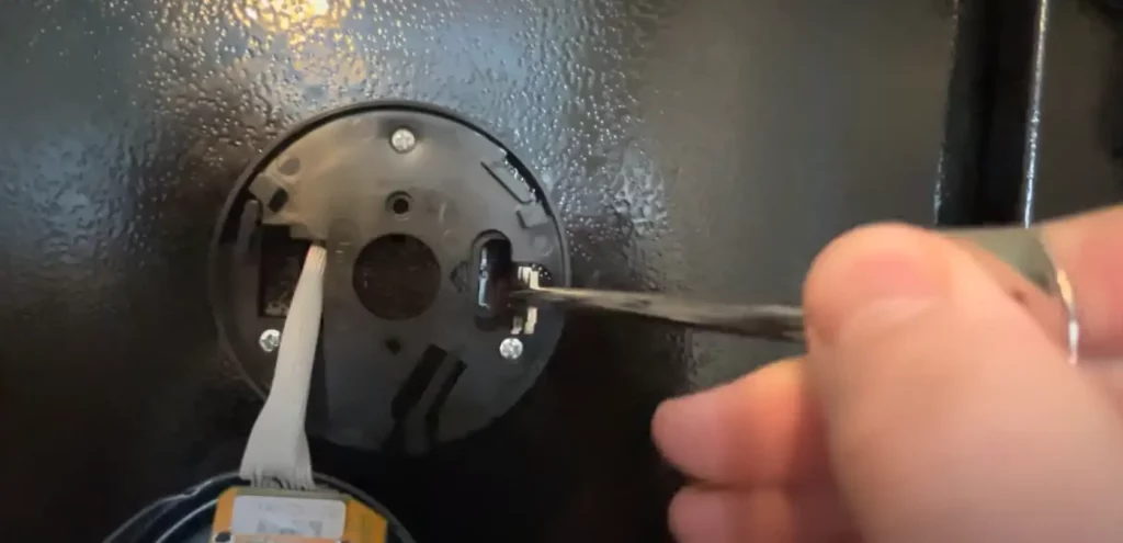 How to Break into a Cannon Gun Safe without combination